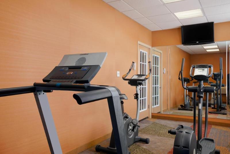 Fairbridge Inn Express Buffalo Airport Williamsville Zewnętrze zdjęcie